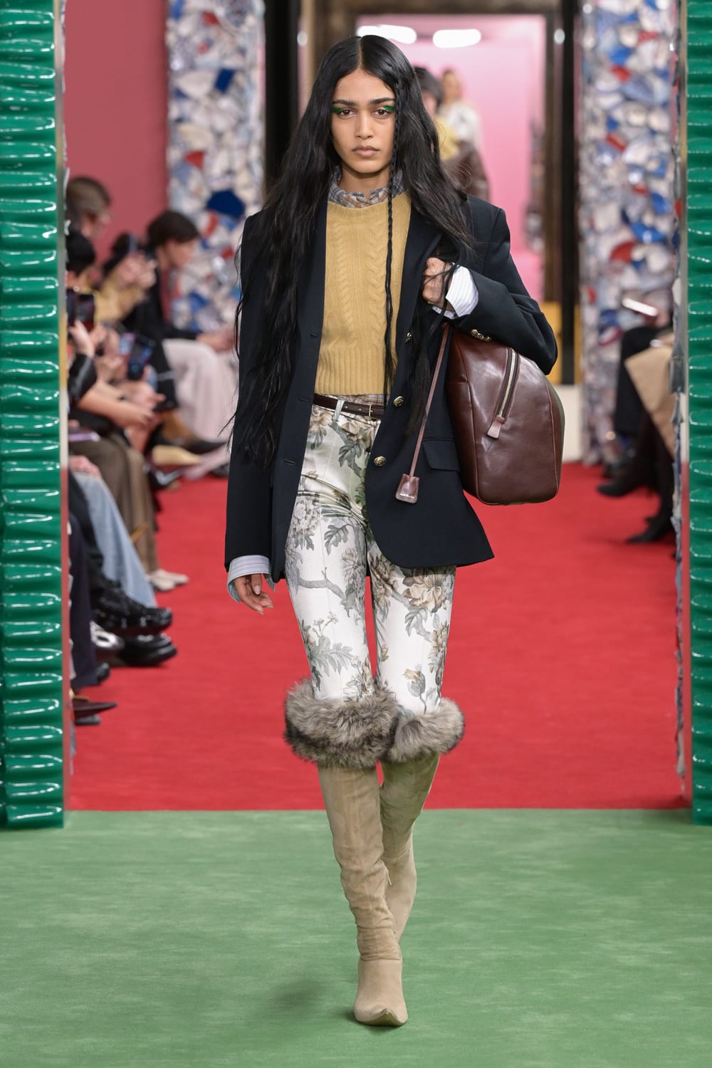 Acne Studios · Осень–зима 2026/27 · Образ 07