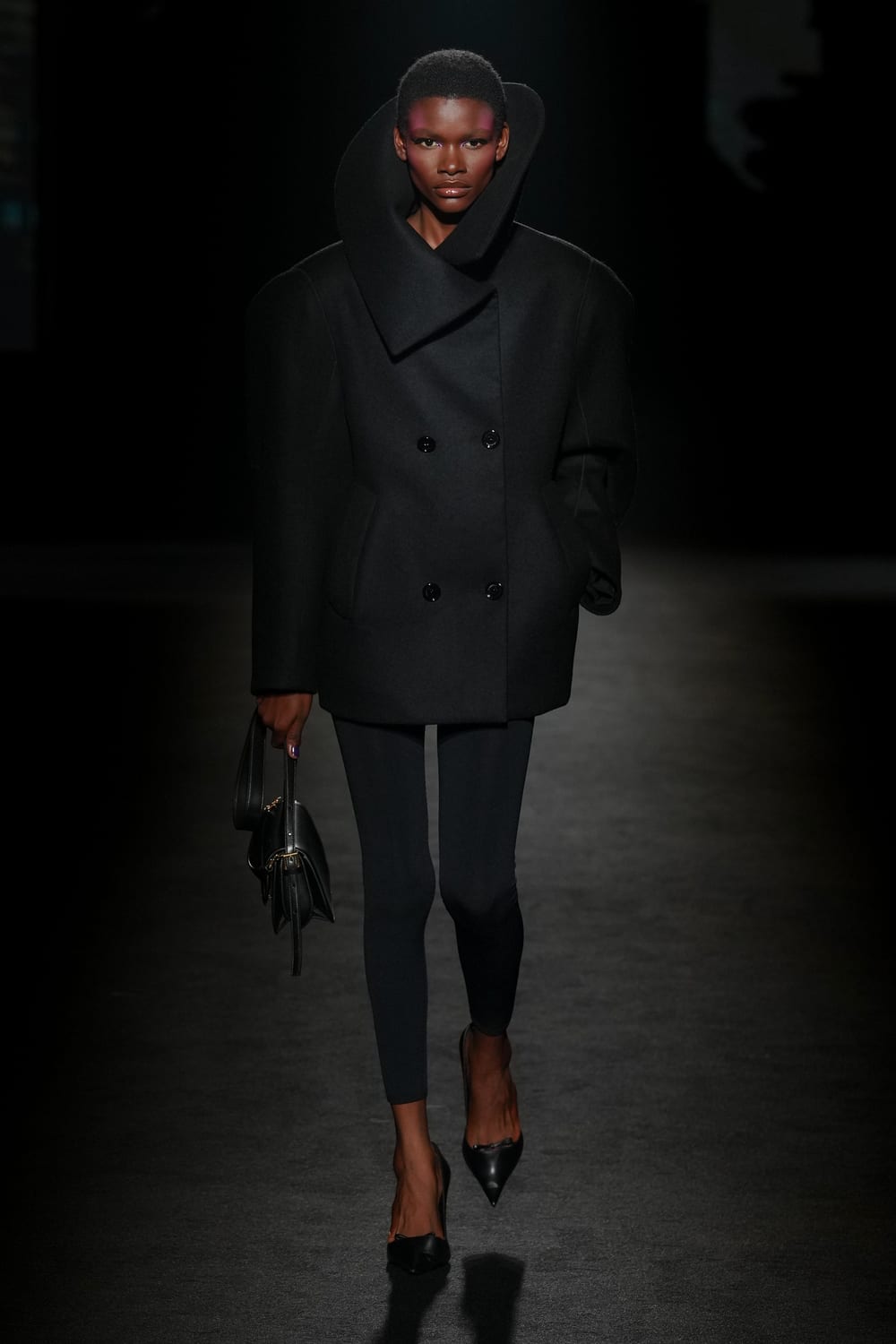 Balenciaga · осень–зима 2026/27 · образ 2