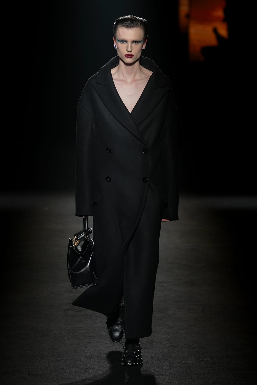 Balenciaga · осень–зима 2026/27 · образ 3