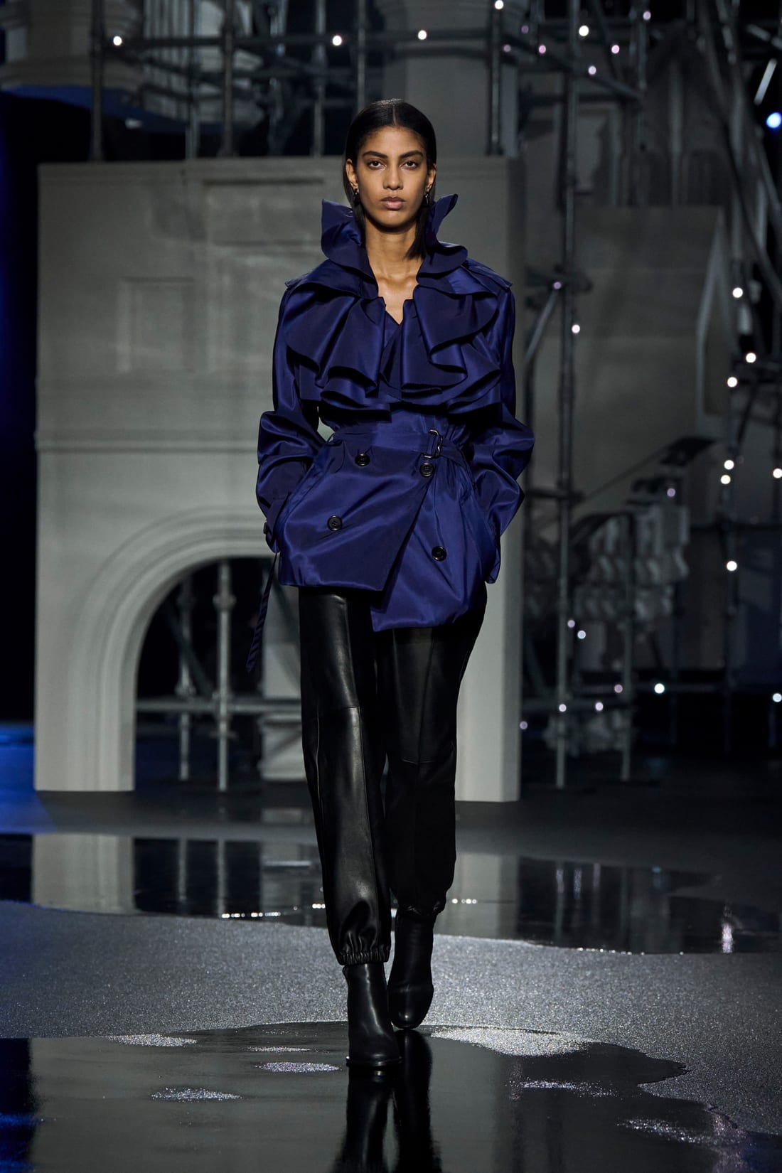 Burberry — осень–зима 2026/27, образ 3