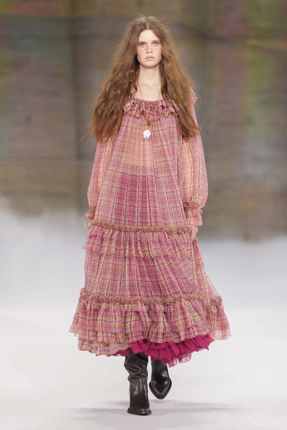 Chloé · осень–зима 2026/27 · образ 8