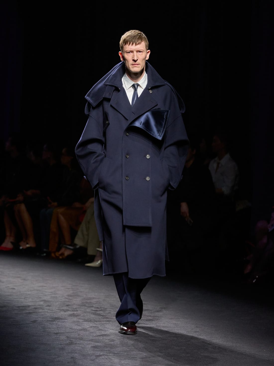 Ferragamo — осень–зима 2026/27, образ 6