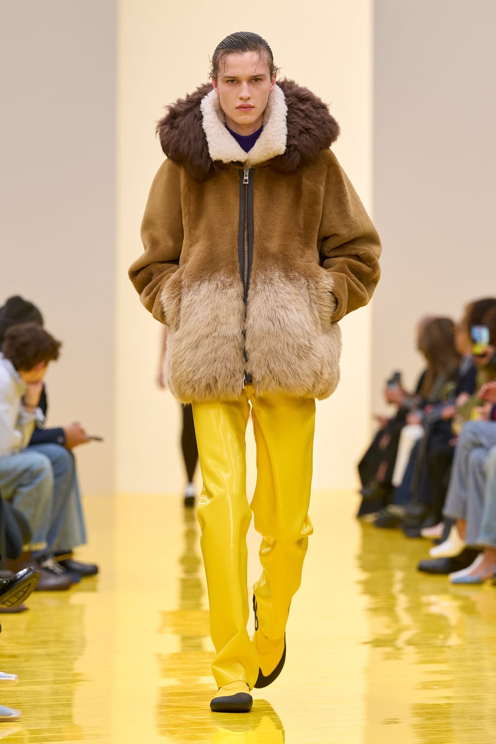 Loewe · осень–зима 2026/27 · образ 5