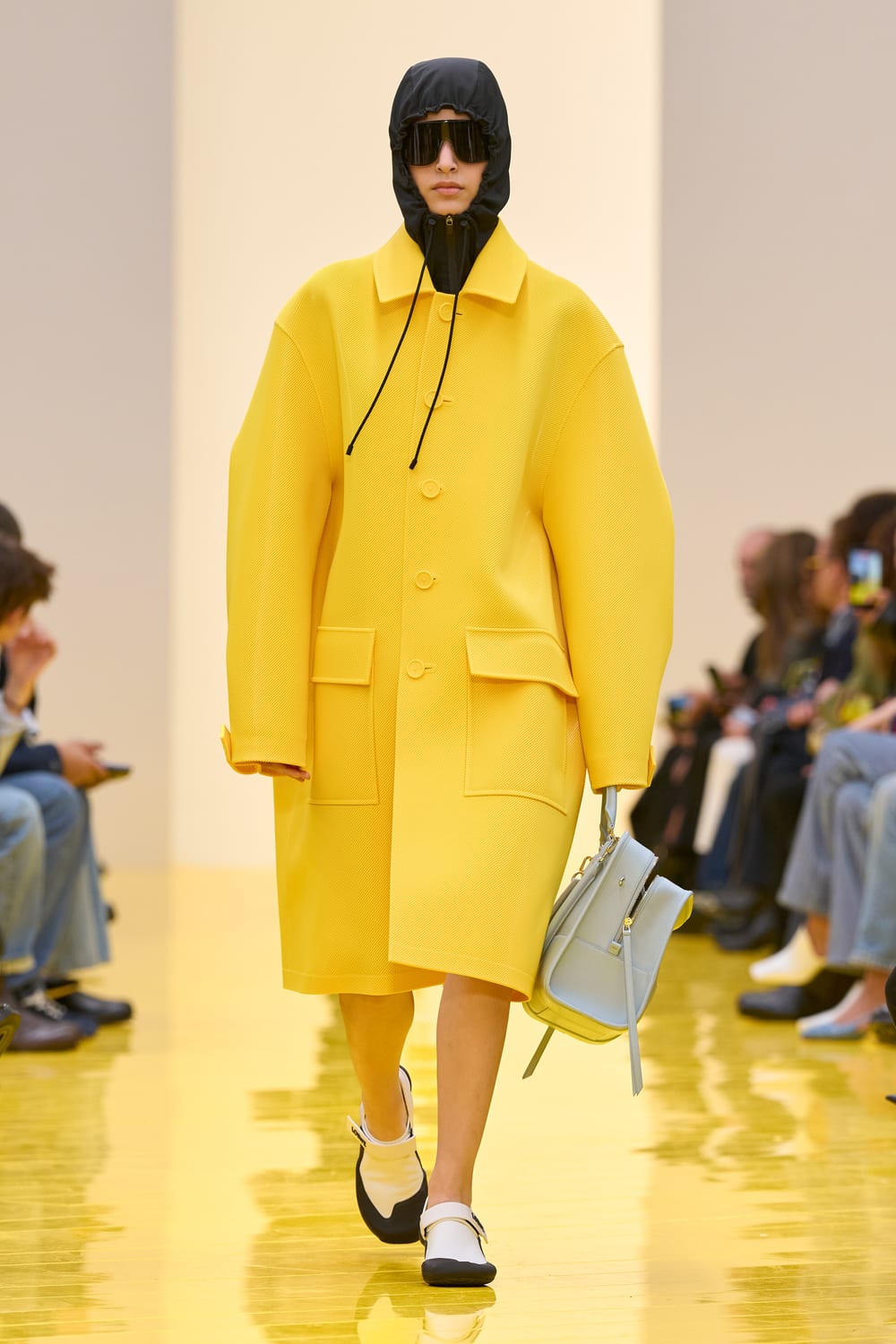 Loewe · осень–зима 2026/27 · образ 7