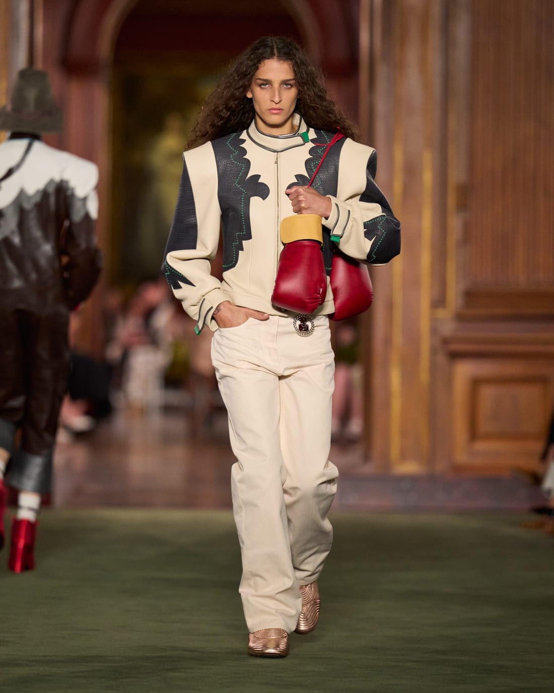 Louis Vuitton · Круиз 2027 · Образ 7