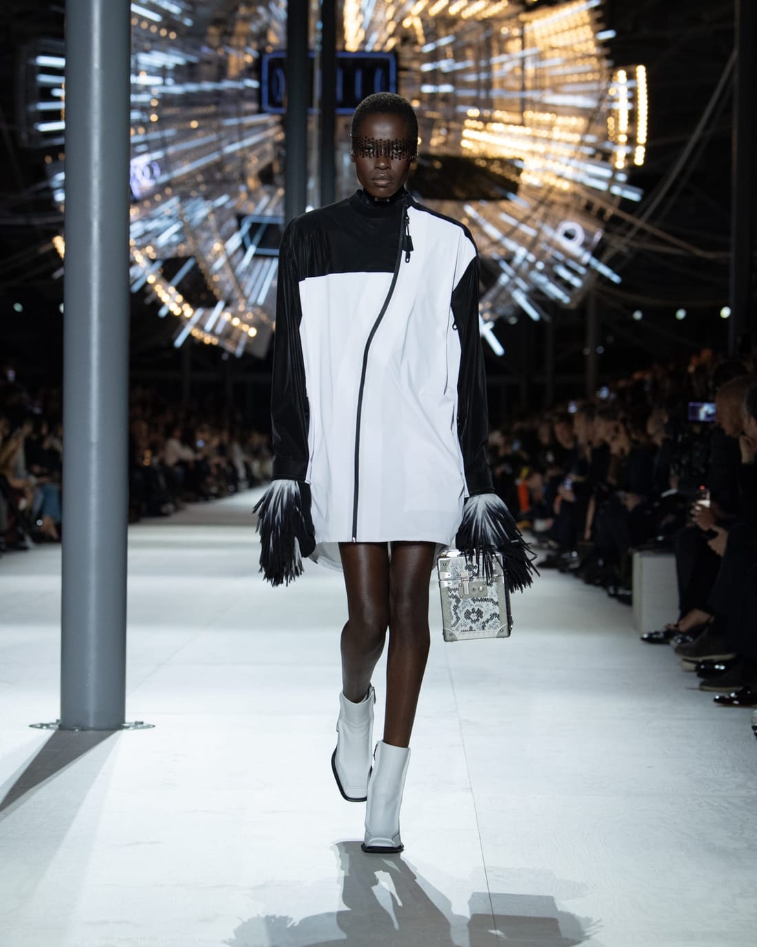 Louis Vuitton · Осень–зима 2024/25 · Образ 3