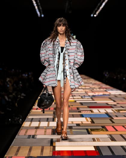 Louis Vuitton — Весна–лето 2025: Louis Vuitton · Весна–лето 2025 · Фото 1