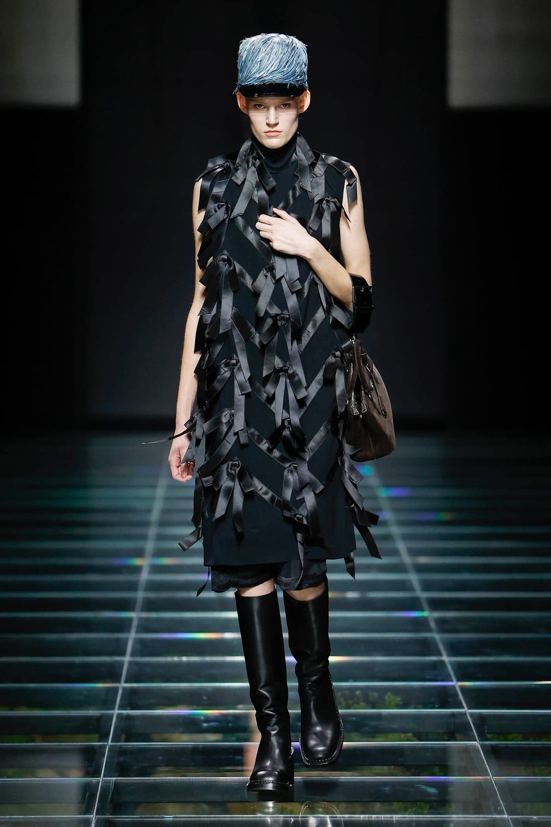 Prada · Осень–зима 2024/25 · Образ 1