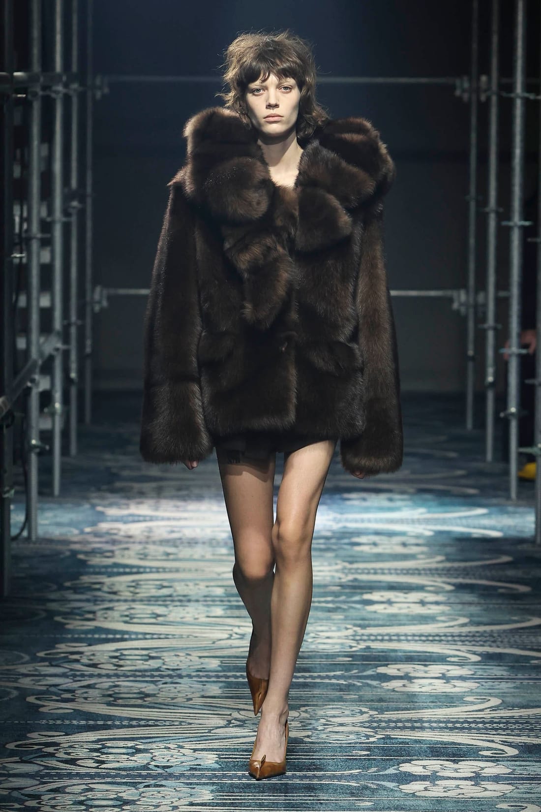 Prada · Осень–зима 2025–2026 · Образ 8