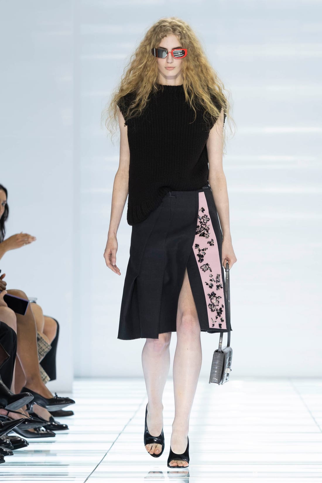 Prada · Весна–лето 2027 · Образ 7