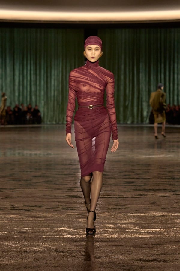 Saint Laurent · Осень–зима 2024–2025 · Образ 8