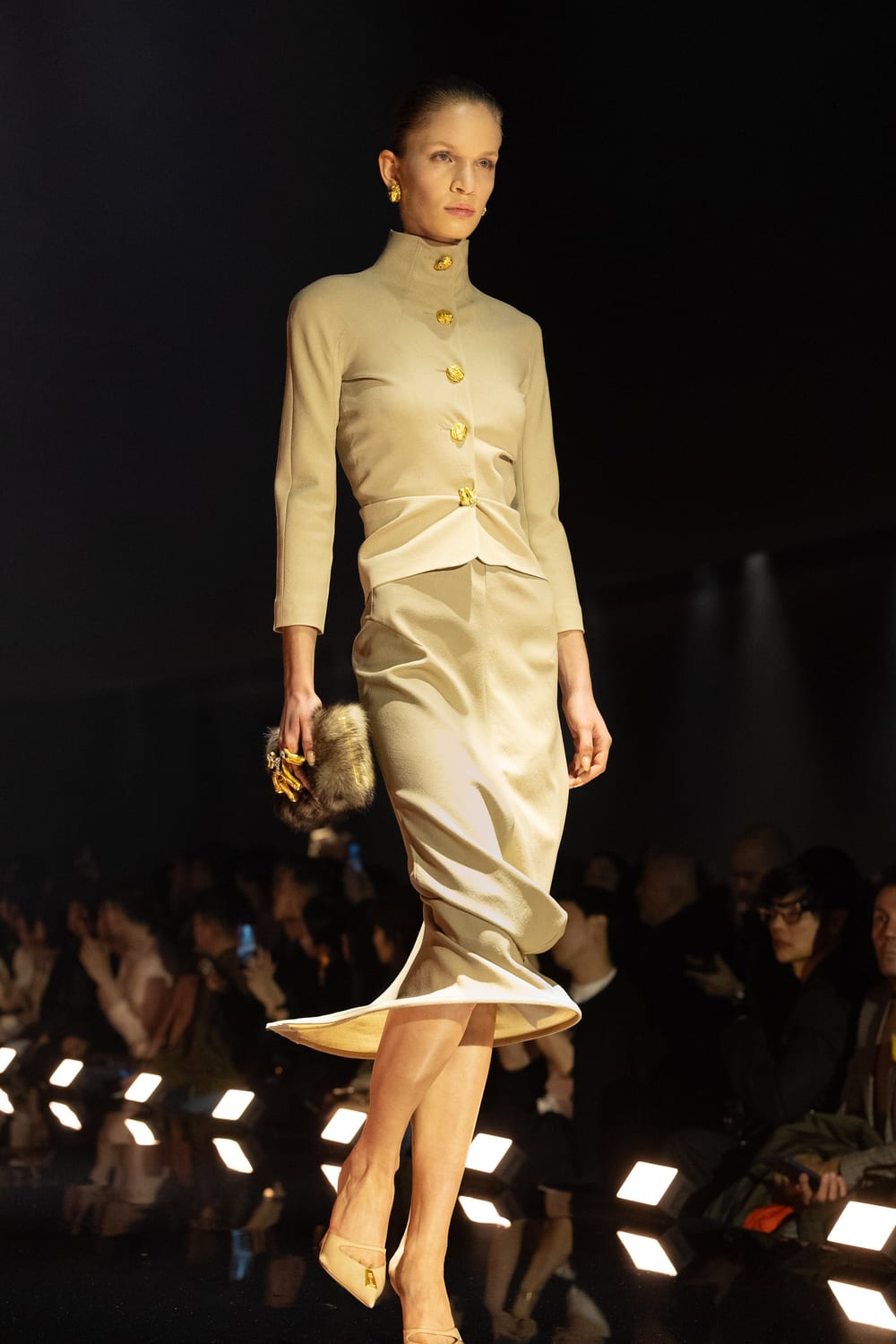 Schiaparelli · осень–зима 2026/27 · образ 2