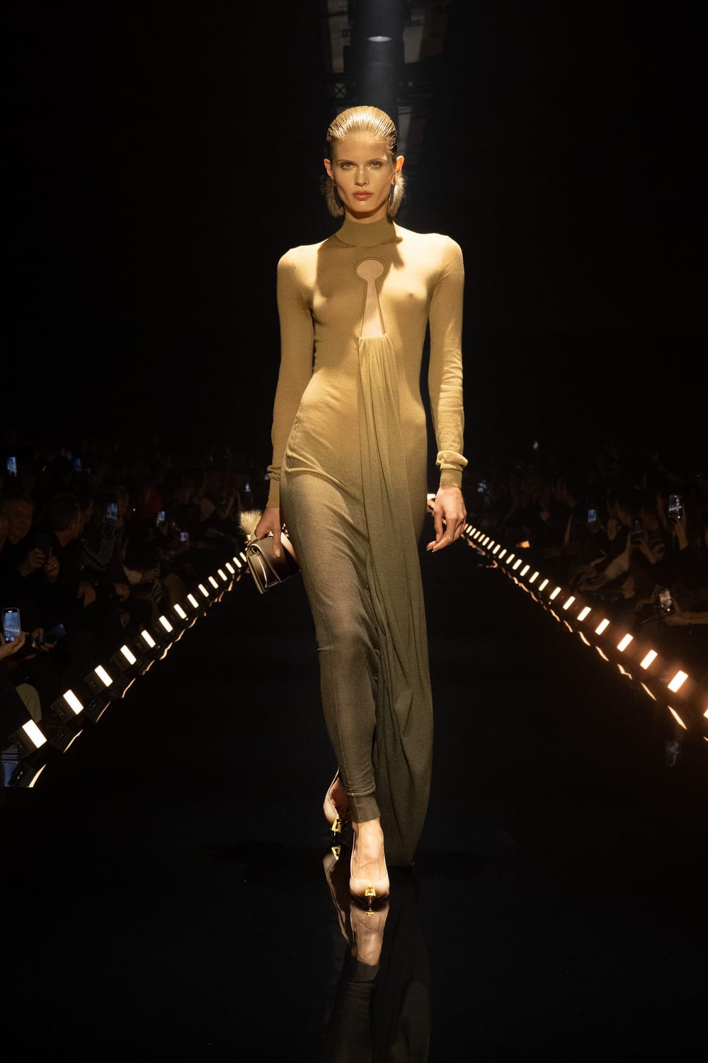 Schiaparelli · осень–зима 2026/27 · образ 7