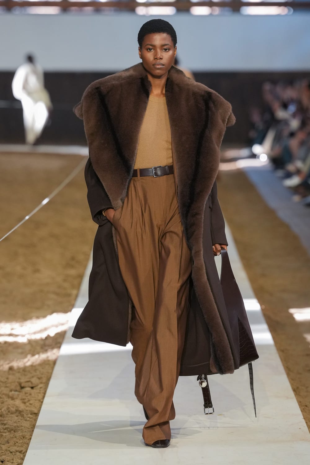 Stella McCartney · Осень–зима 2026/27 · Образ 07